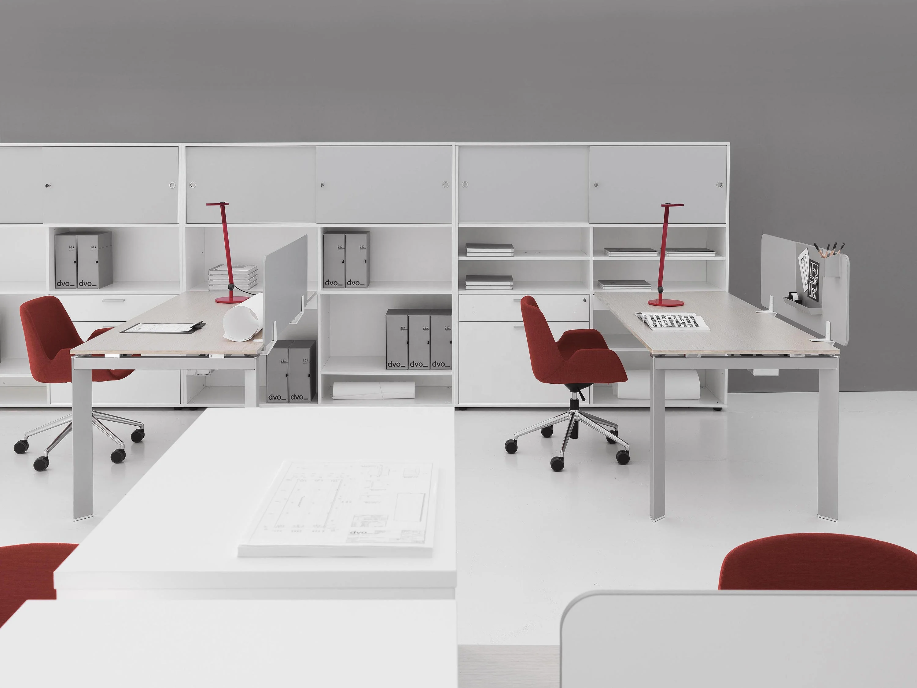 
2019 New Design Elegant Staff Office Call Center office Furniture Workstation 1-3 Person Office desks and Workstations 