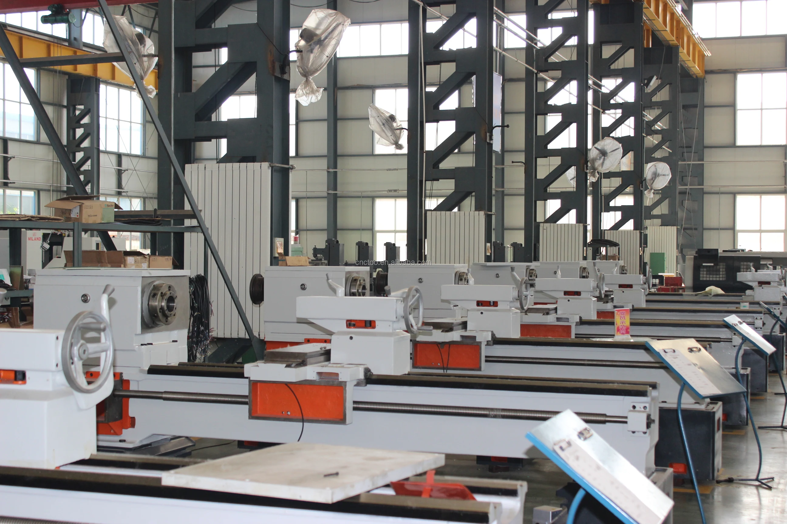 small cnc lathe with bar feeder CK6130 automatic turning machine