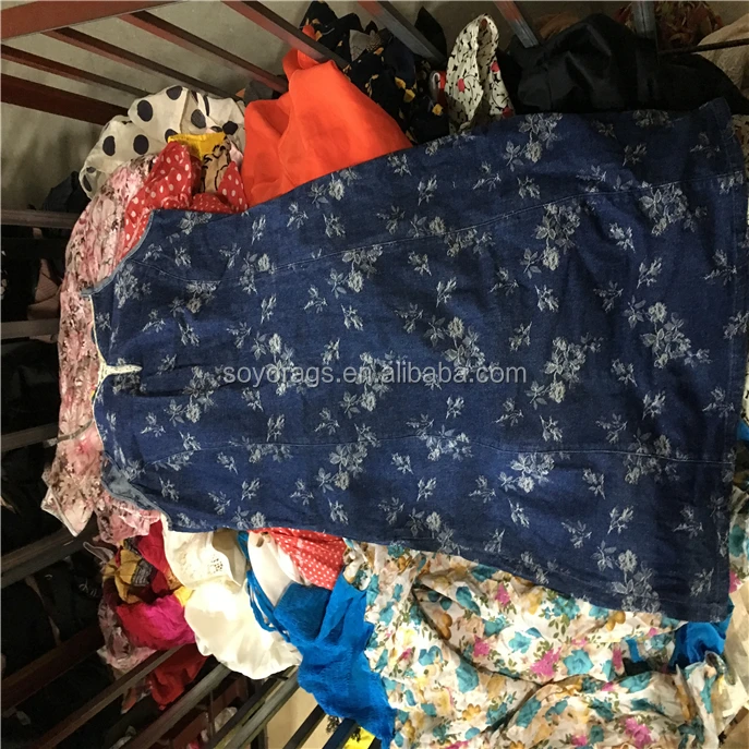 China fashion summer mixed used clothing and lot of used cloths in kg