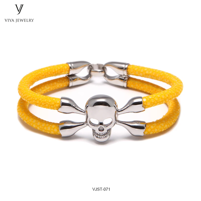 
Hot Sale Dongguan Bracelet Gift Promotional Stingray Leather Men Bracelet with Gold Skull 