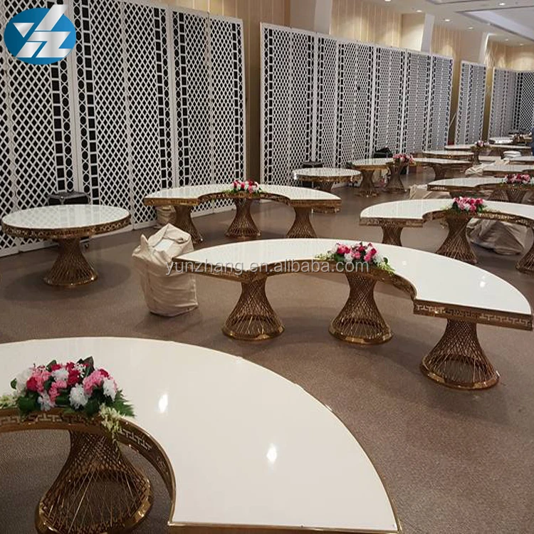 Half Round Shape Stainless Steel Legs Hotel Dining Banquet Table