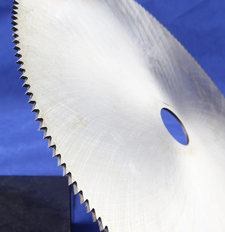 LIVTER для резки стальных труб и профилей из углеродистой стали изготовленной 75Cr1 фрикционных пил Blaedes