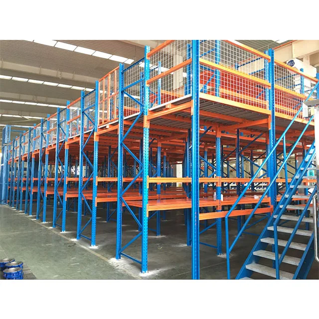 Склад горит антресоли