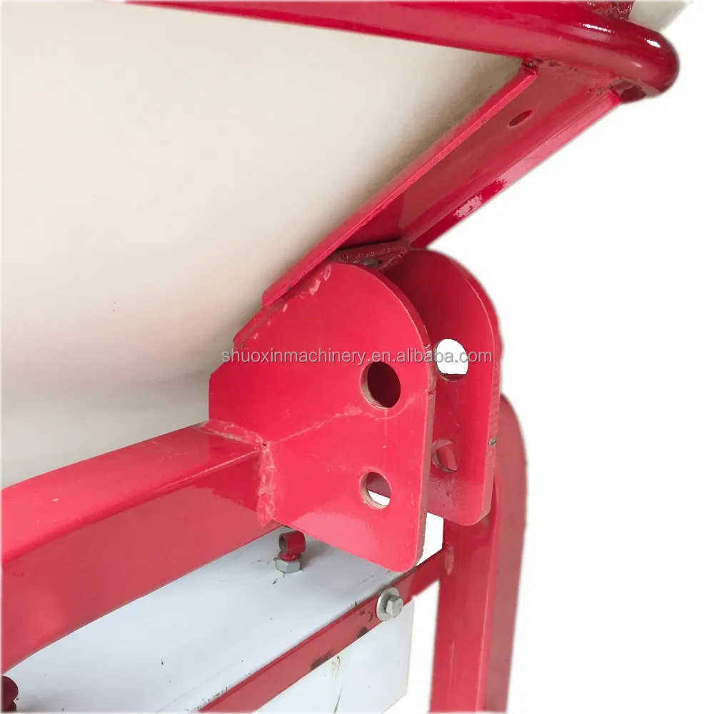 700L plastic hopper fertilizer spreader hot sell farming machine