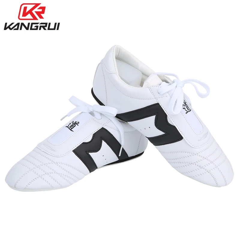 2019 hot sale comfortable Taekwondo shoes for competition