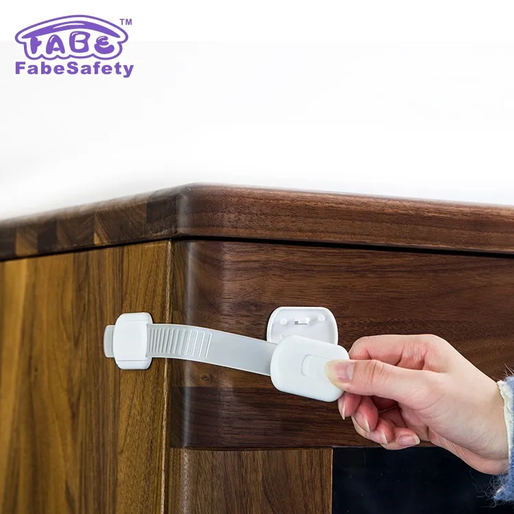 Experienced China Manufacturer baby kit multi-purpose baby proof child safety lock