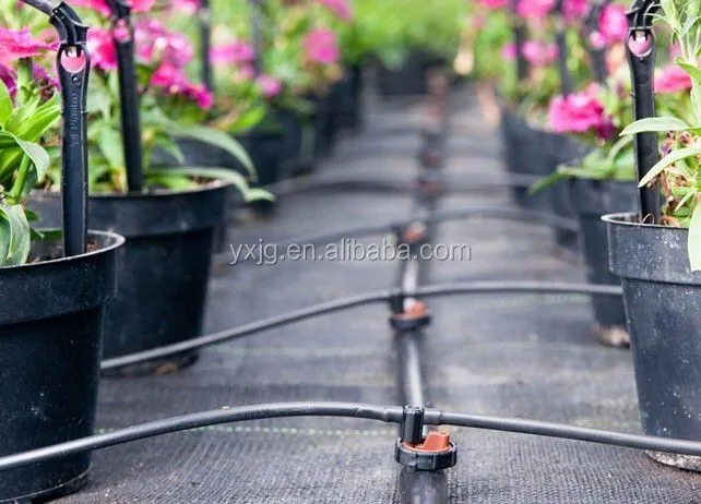 black weed mat with tram lines, 105 gsm, 5% uv treatment (8 year useful life)