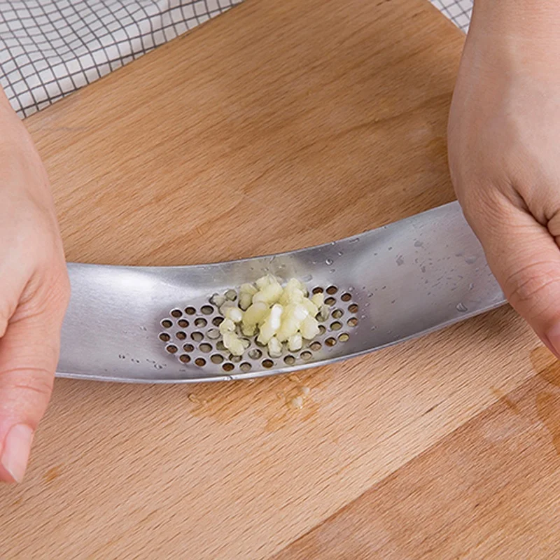 
stainless steel garlic press garlic grater Crusher Rocker kitchen tool accessories 