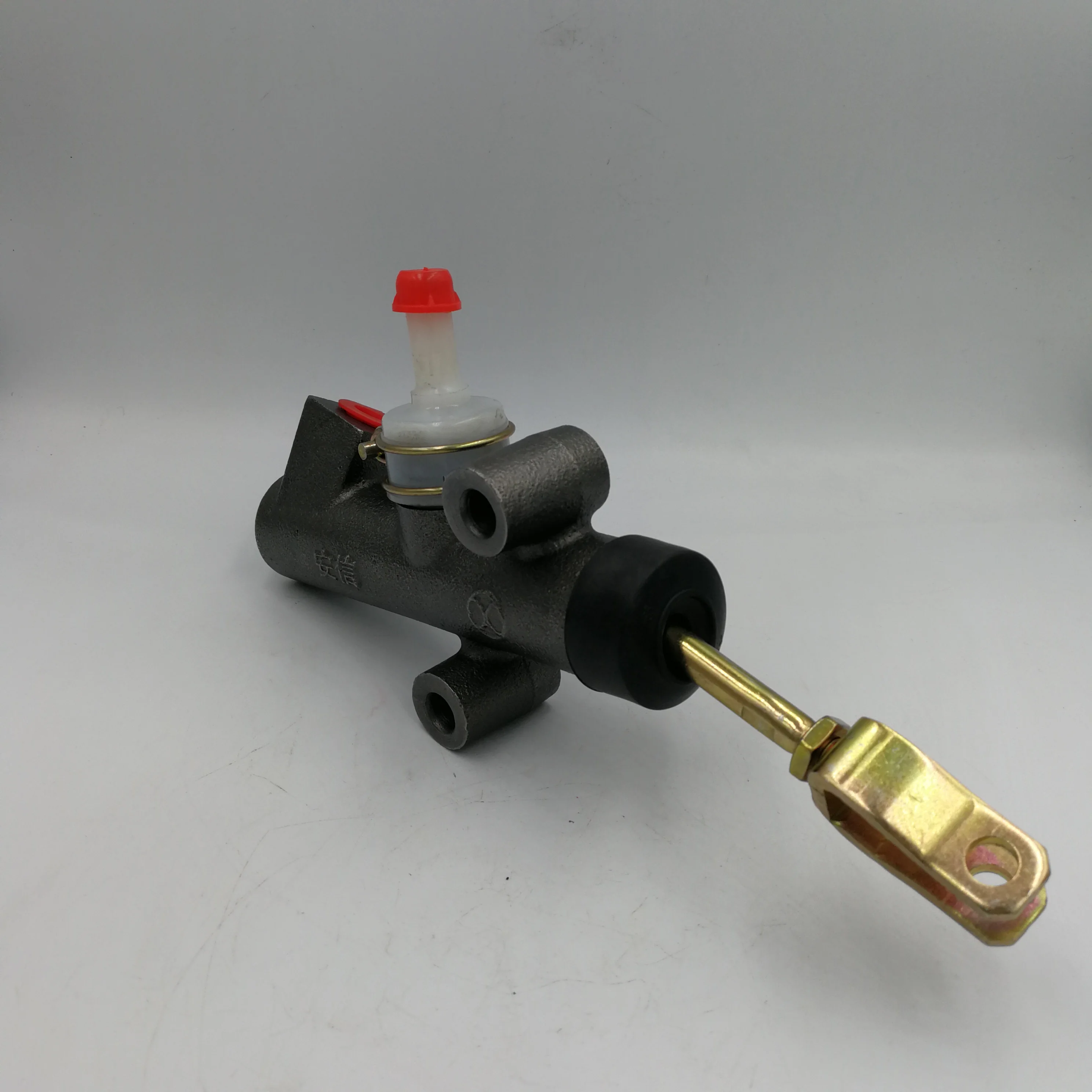 Manufacturer of high quality clutch master pump and clutch cylinder and clutch master cylinder for QUAN SHUN