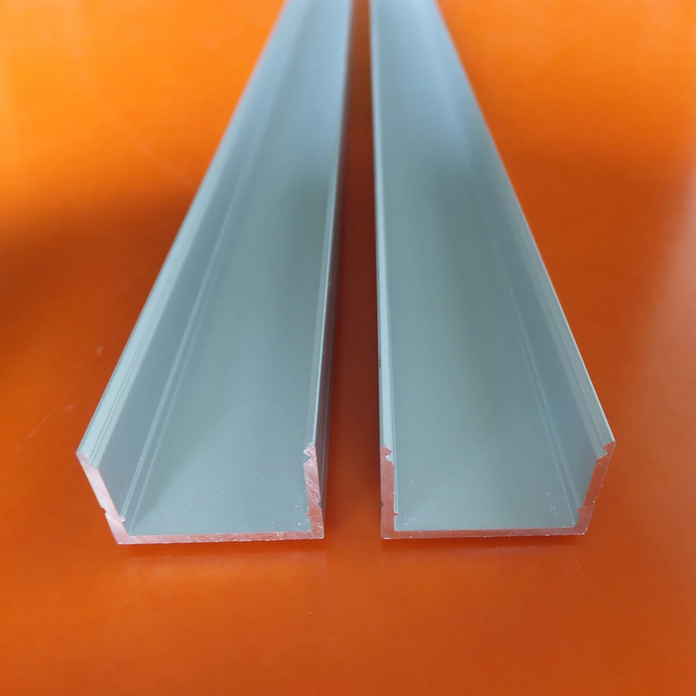 Shenzhen supplier aluminum profile/LED strip lights used under cabinets and for plinths