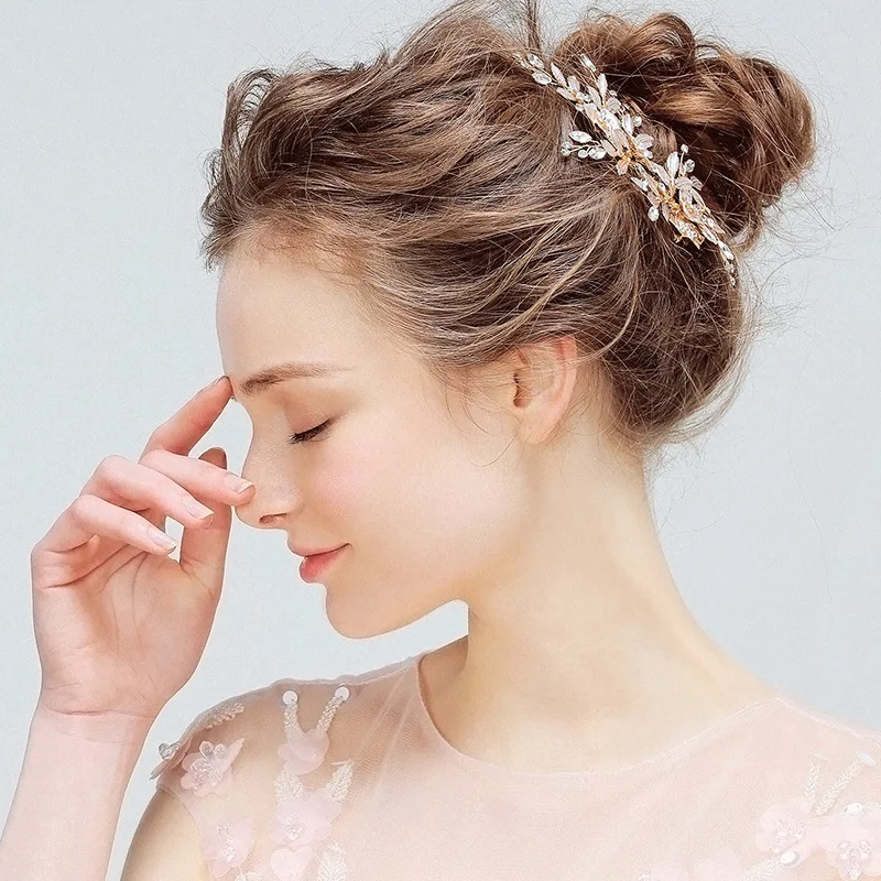 
The new hot style selling 2021 bride hair fashion headdress zircon bridal simple design headdress flower wedding accessories 