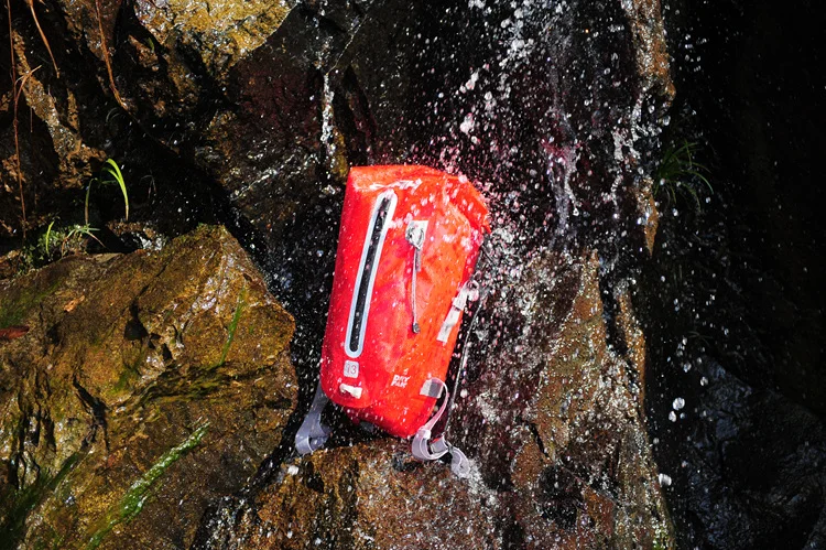 Mini 8l waterproof bag custom bicycle backpack