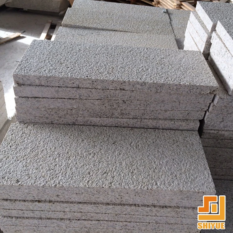 High Quality Bush Hammered Rusty Yellow Floor Tile Chinese Granite G682