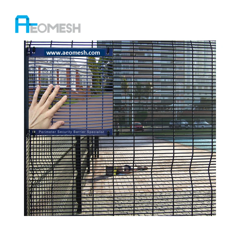 AEOMESH Site Protection New Design galvanized wire mesh fence galvanized wire mesh roll wire fencing garden border fence