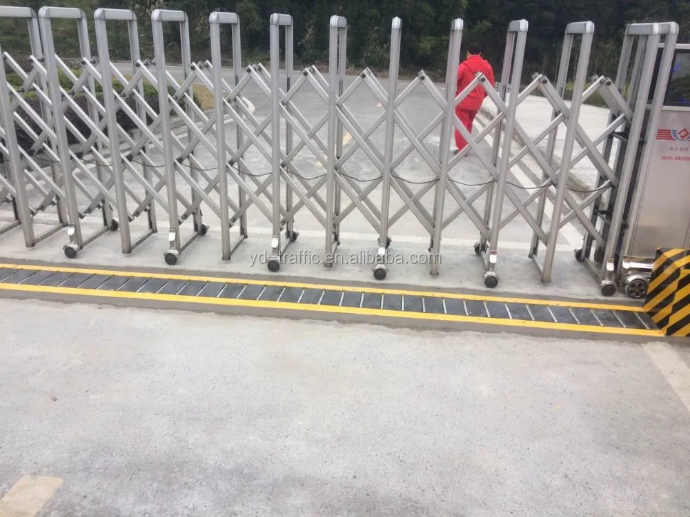 high security tire killer steel speed bump Road Spikes Tyre Killer security road security gates factory price tyre killer