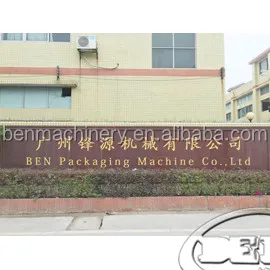 Vertical pneumatic semi-automatic food carton tomato paste peanut butter filling machine  With stirring and heating function