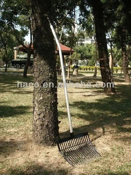 18 Tine Super Flexible and Durable Garden Rake