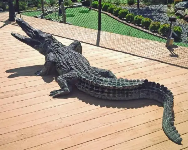 Outdoor Decor Bronze Crocodile Sculpture Bronze Alligator Statue