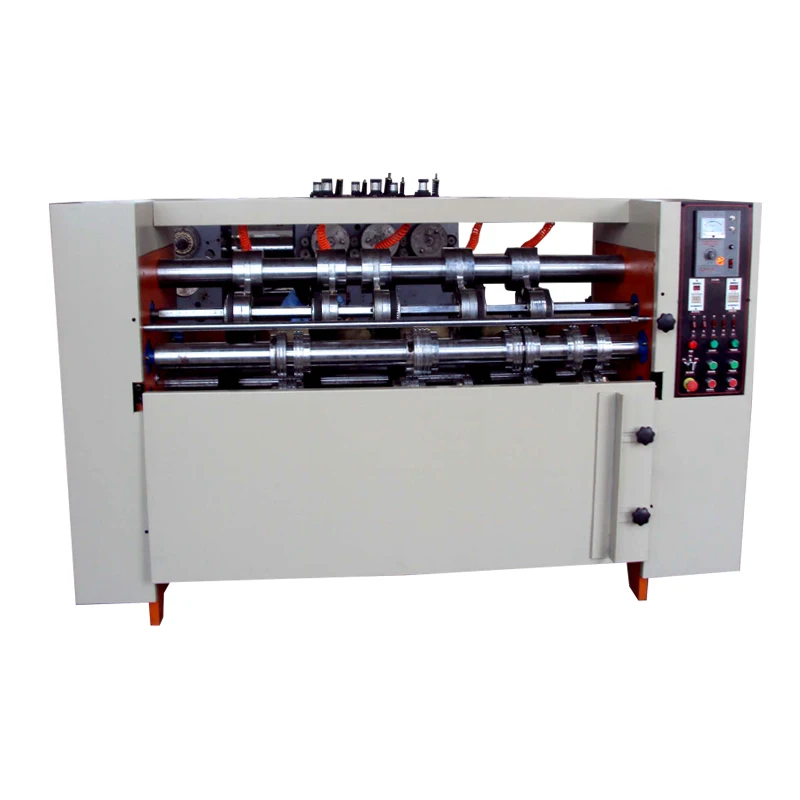 Thin blade slitter & scorer carton making machine