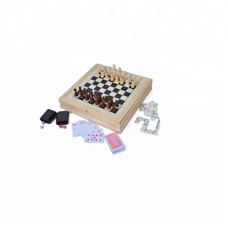 High Quality European Handmade Wooden Chess, Hot Sale antique 4 in 1 wooden game set chess , Custom Wooden Chess Pieces
