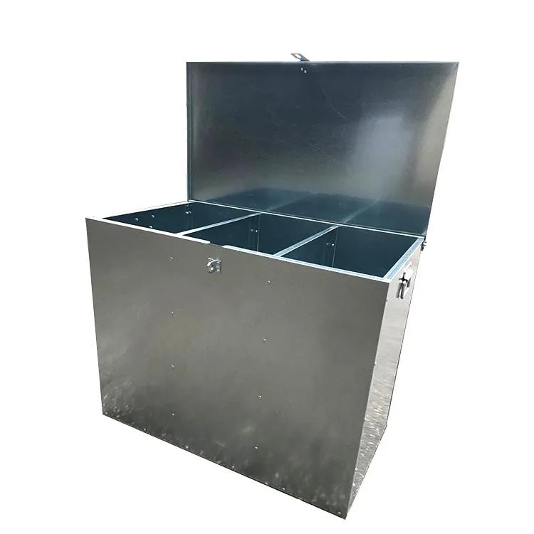 
Galvanized animal horse storage feed bin with hangles and wheels 