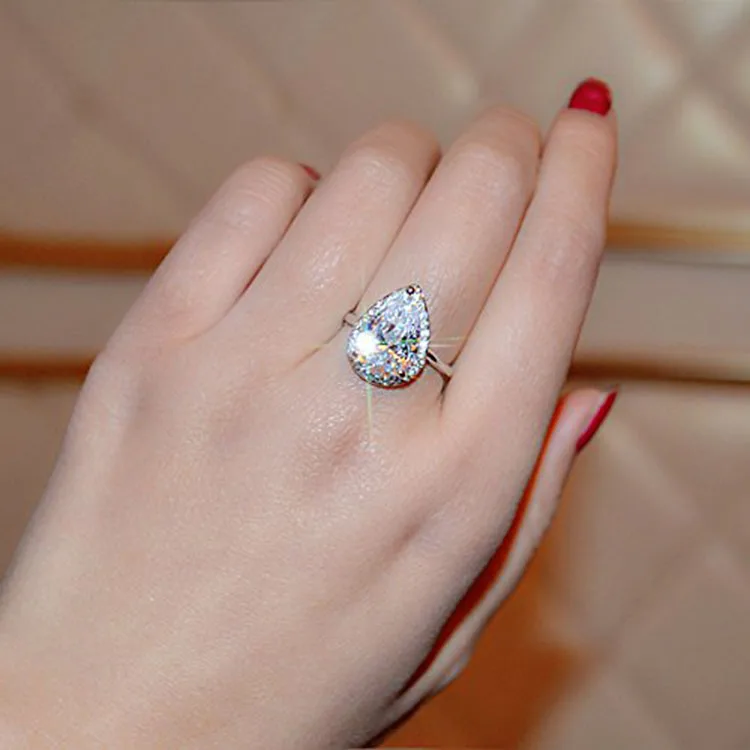 White Gold Plated Teardrop Halo Pear Cut Cubic Zirconia Cz Engagement Wedding Ring Woman Luxury Jewelry