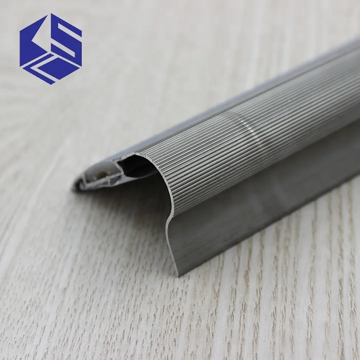 OEM professional rubber strip stair treads Anti slip aluminum stair nosing