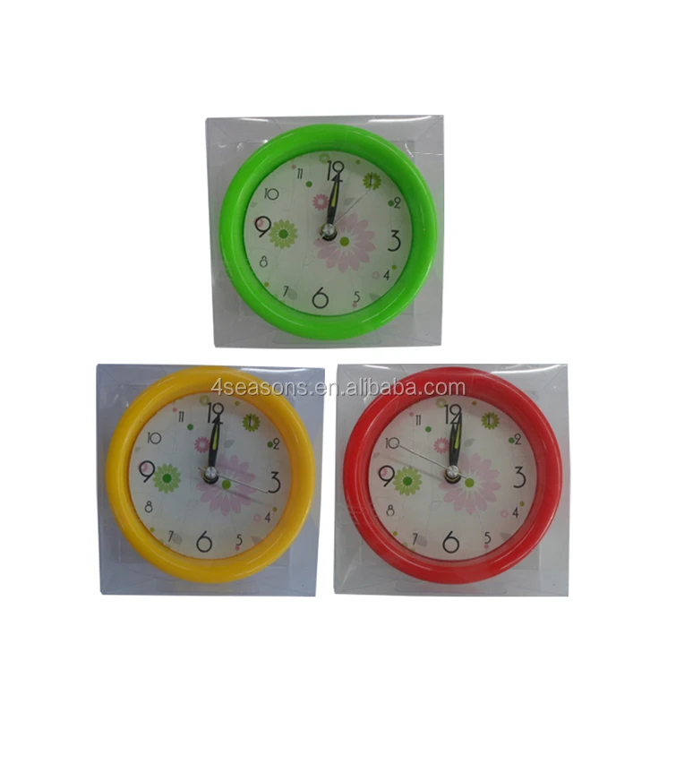 Round Plastic Clock With Simple Style For Home Decoration