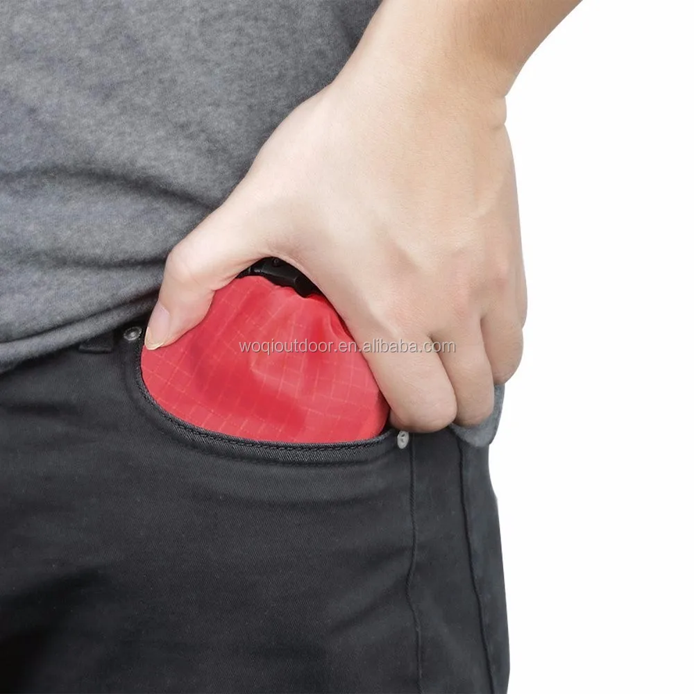 Woqi Outdoor Mini Customized Waterproof Portable Ripstop Pocket Blanket Travel Sand Free Picnic Blanket Mat