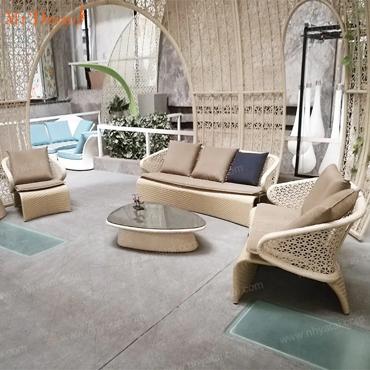 Mr.Dream wholesale outdoor conversation rattan wicker garden patio sets for courtyard and villa