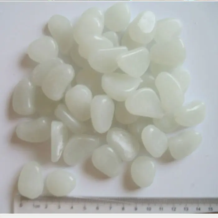 
glow in the dark garden stones, rubble stone 