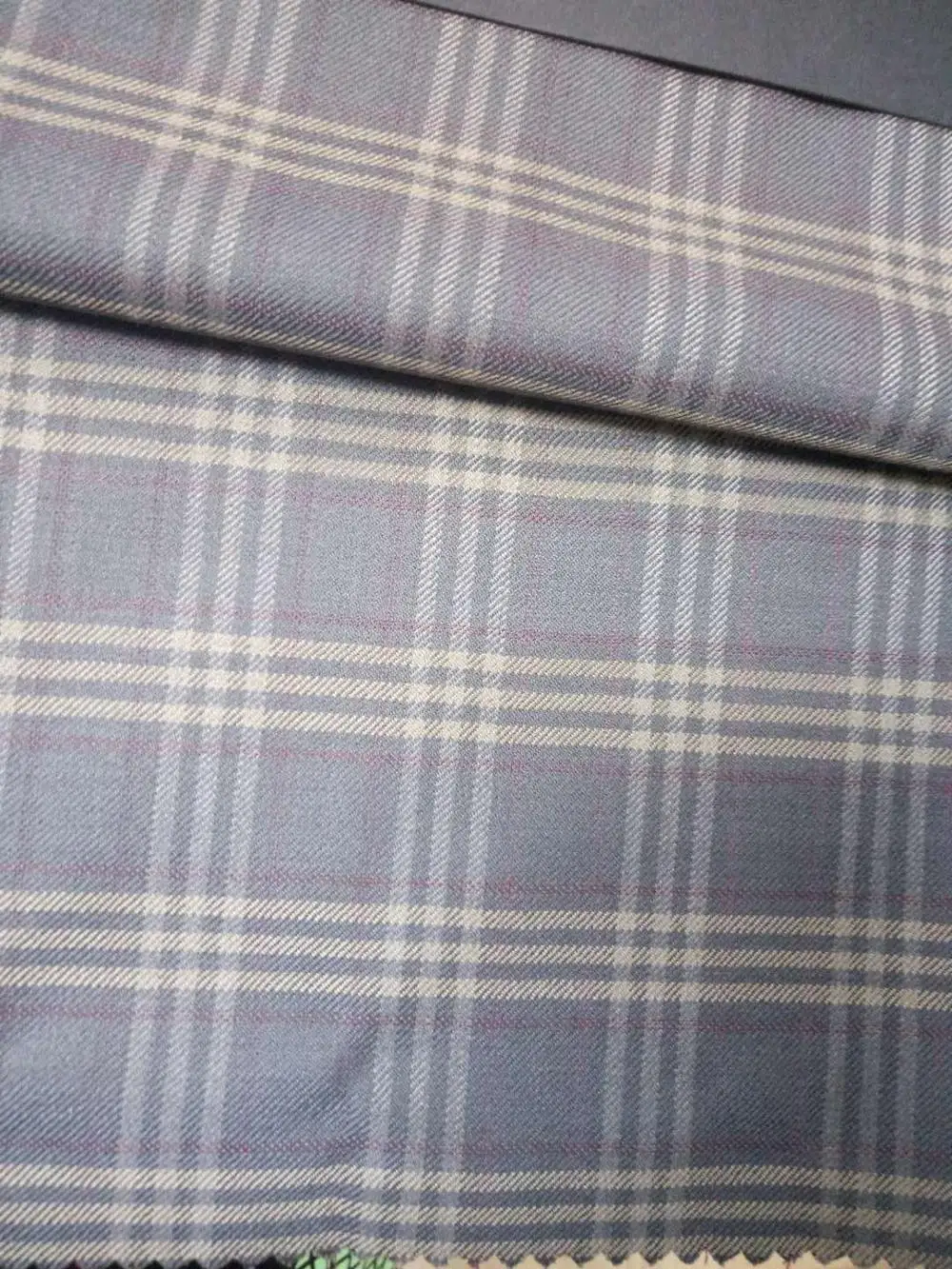 Good quality Superfine Merino Wool Fabric with 100 % safety