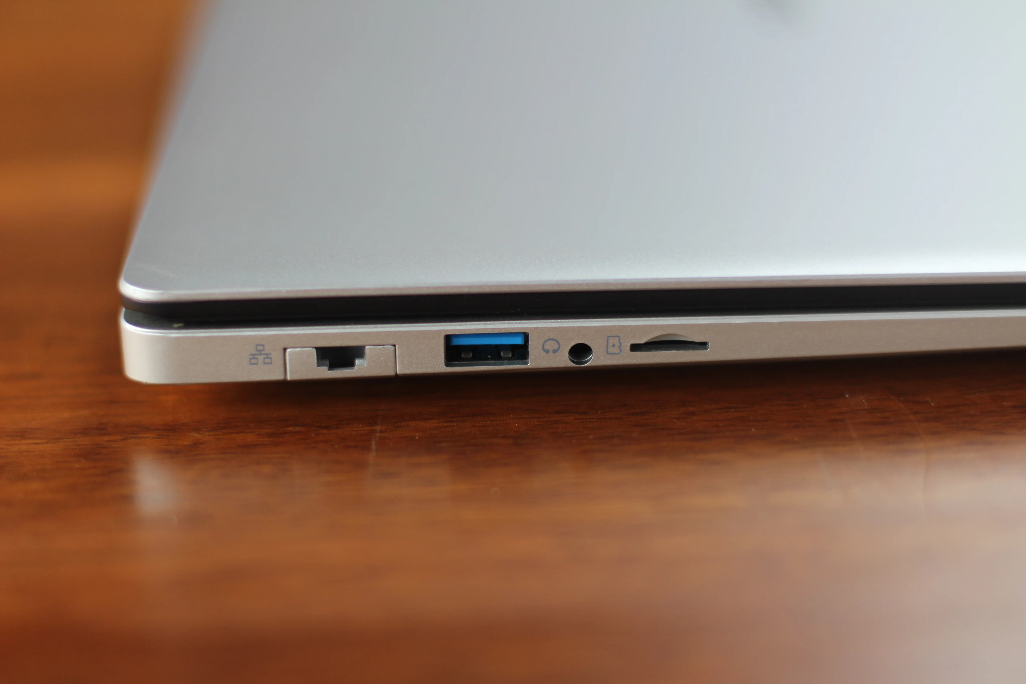 
YEPO Factory 737A6+ 15.6 inch FHD Intel Celeron J3455 RAM 8GB SSD 256GB SSD 500GB 1TB HDD Laptop 