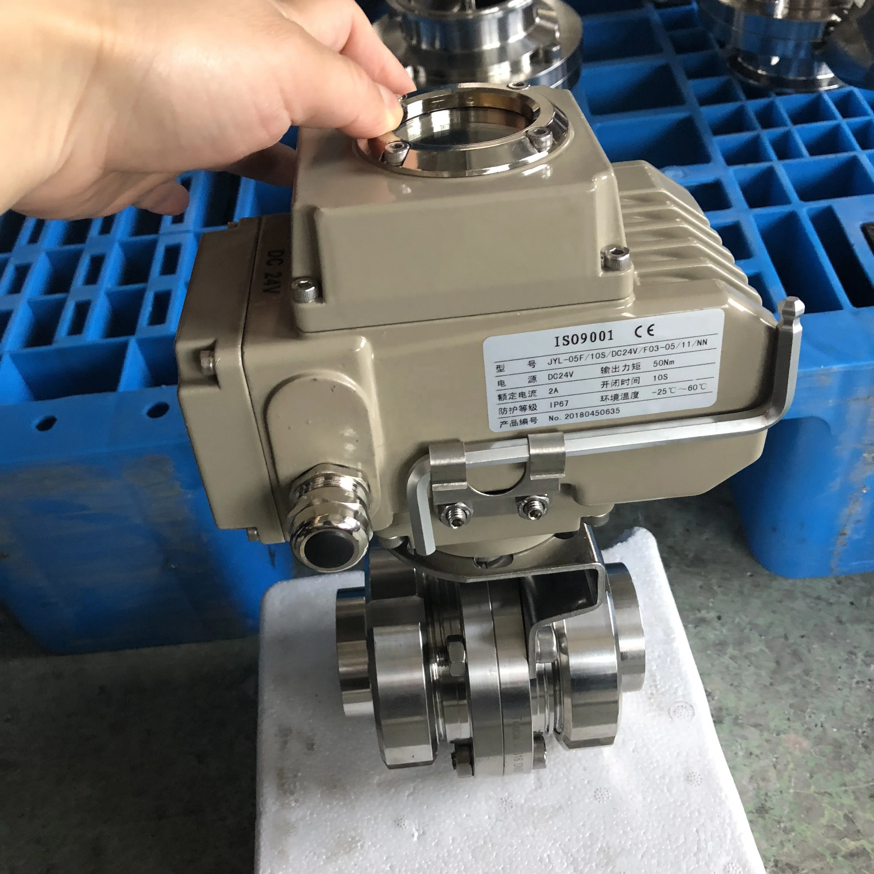 Stainless Steel SS304 union completely butterfly valve Electric actuator