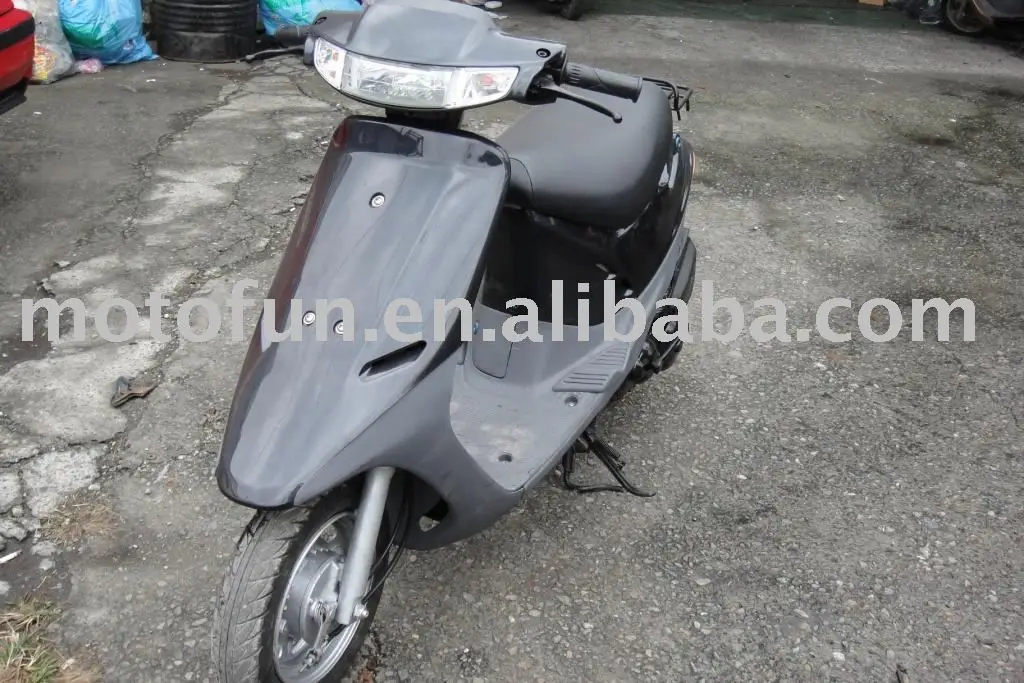 DIO 50cc Used Scooter Taiwan made 2 stroke refitted repaired factory export