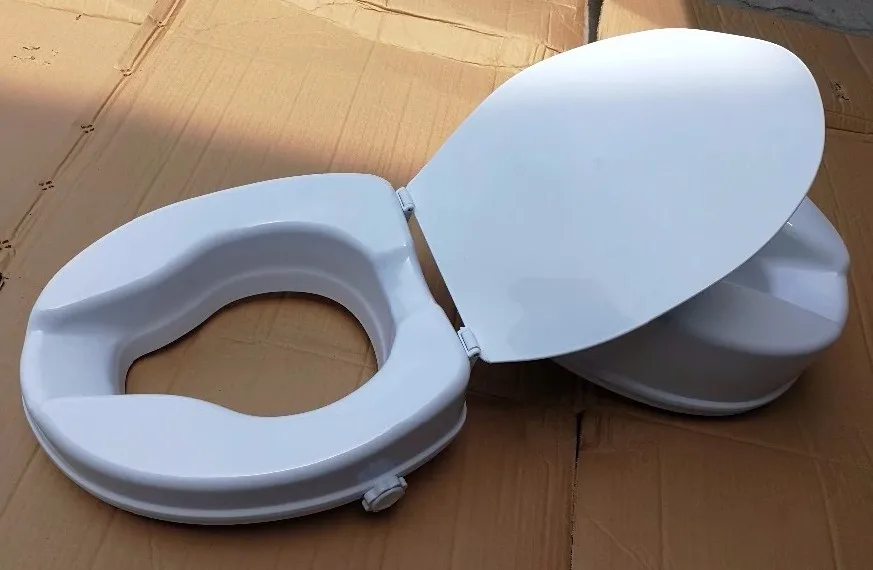 BA351 Bathroom Portable Raised Toilet Seat Standard Elevated Toilet Assist Seat Riser With Lock And Lid For Disabled