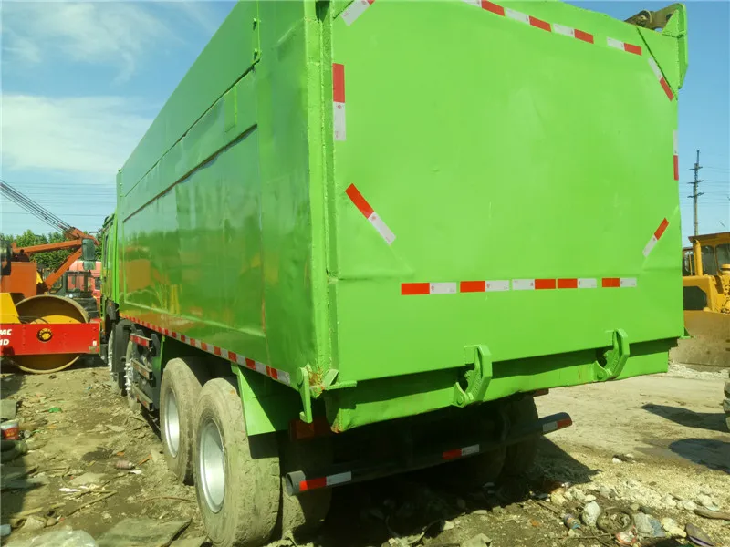 Low price Used Truck HOWO 8x4 Dump Truck, howo Truck 20 ton 30 ton 40 ton for sale