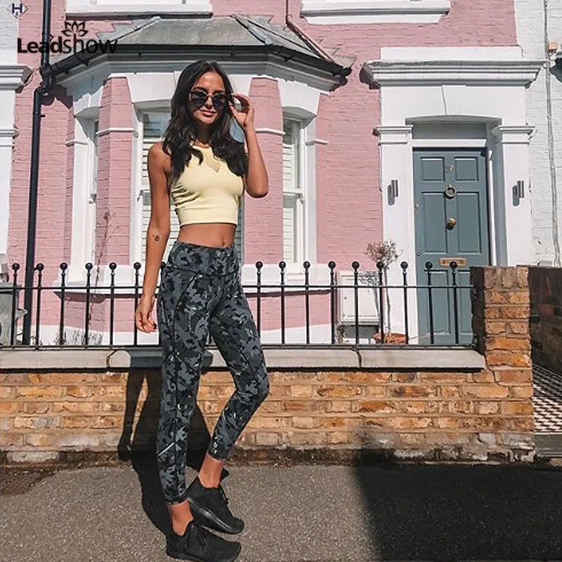 Women 90% Polyester 10% Spandex Camouflage Leggings Yoga Pants Wholesale Yoga Pants