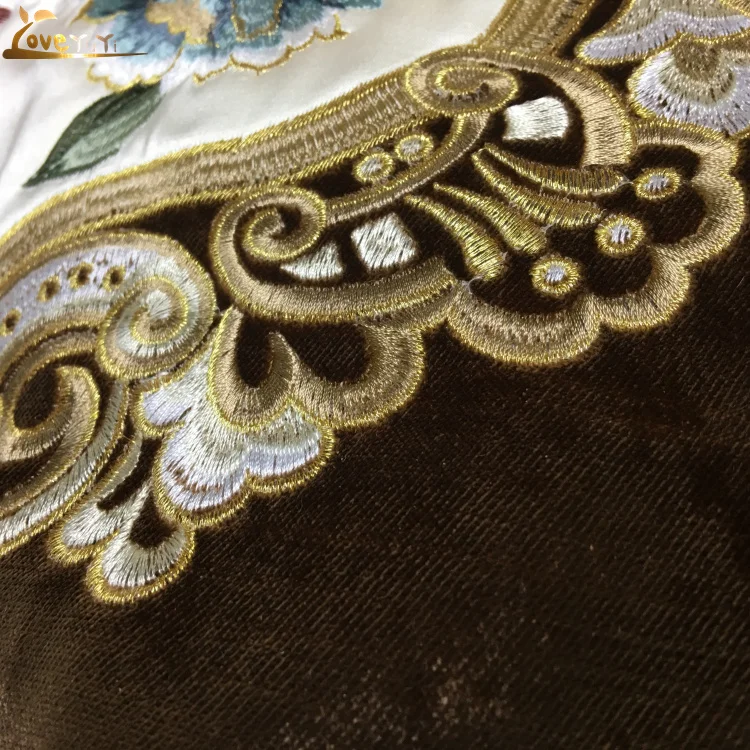 Polyester Warp Knitted 3D Embroidered Fabric Velvet For Sofa