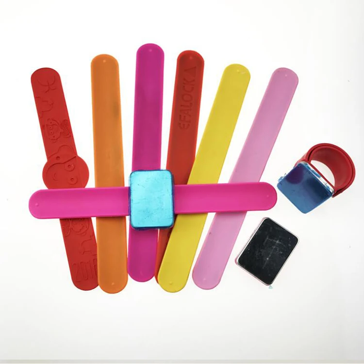 
Magnetic needle wristwatch, Pins Holder, Silicone Rubber Bands Holder 