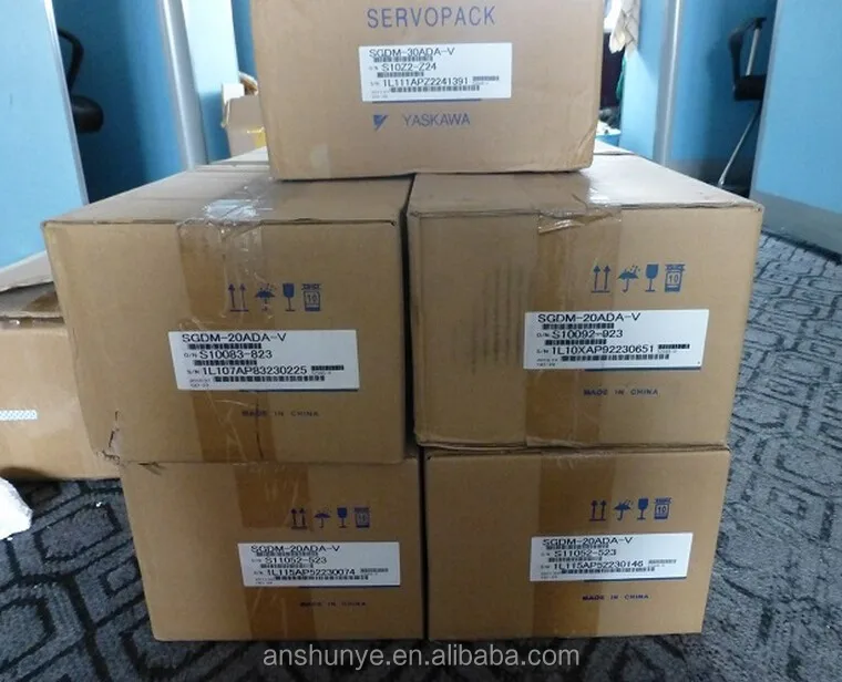 BRAND NEW ORIGINAL YASKAWA SERVOPACK SGDM-20ADA-V SERVO DRIVER