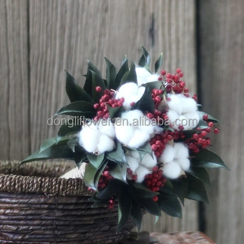 Dried Cotton Ball Natural Flax Red Bean and Preserved Gardenia Leaves Hand-hold Bridal Bouquets