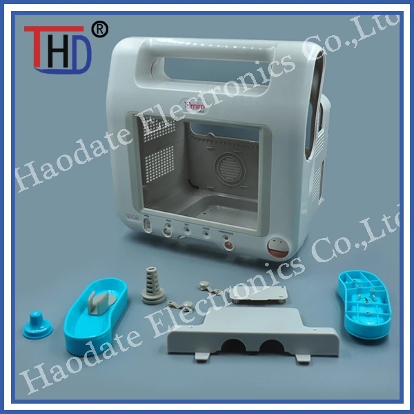 Целый набор из медицинского пластика форм