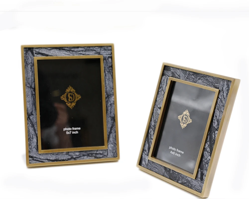 
Light luxury bedside table TV decorative copper frame for photo model gold photo frame decoration European 6 inch 7 inch photo 