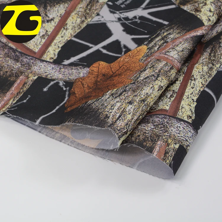 Wholesale peach skin 100 polyester microfiber military real tree print camouflage fabric for uniforms