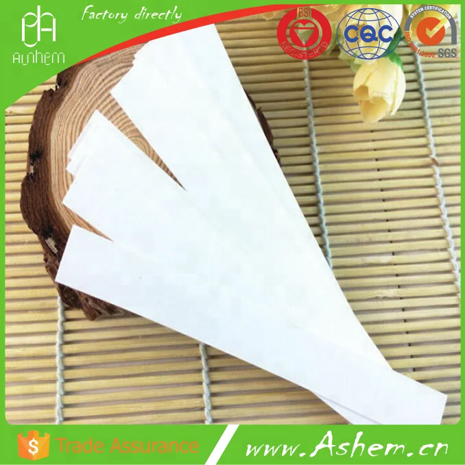 
high quality guangzhou printing service cheap perfume absorbed test paper with LOGO printing, DL562 