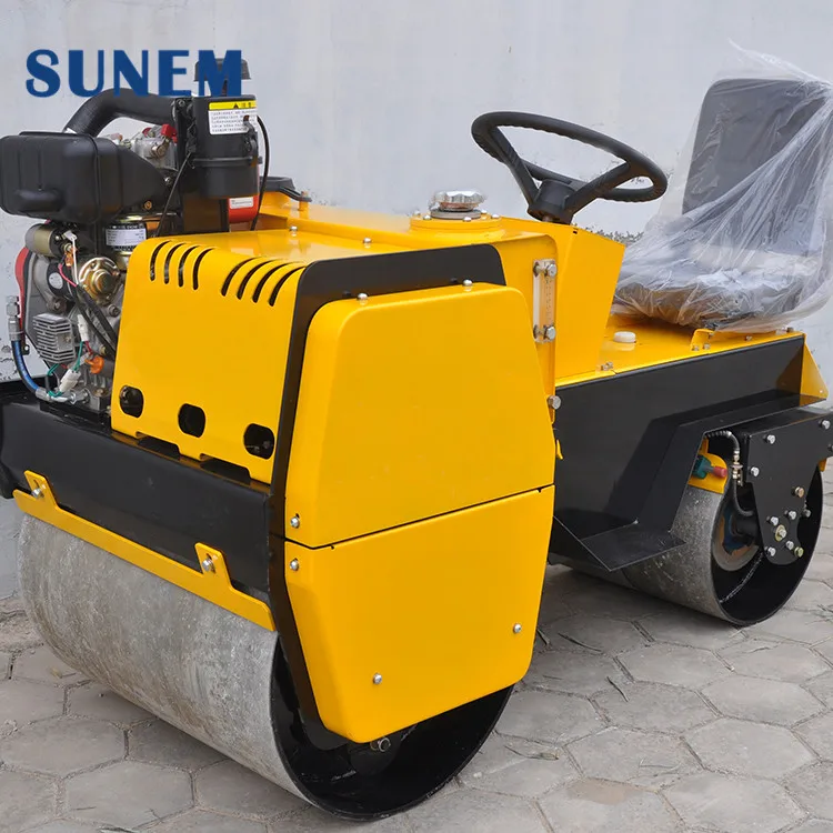China Mini 715 mm 25 KN 30Hz Vibratory Asphalt Road Roller
