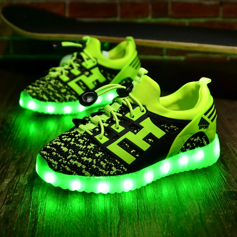 
2021 Spring Summer Breathable Knitted Unsex Children Shoes Sneakers Baby Boys Girls LED Kids Casual Shoes with Light 