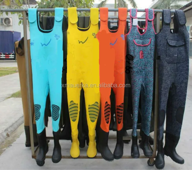 PVC/Nylon camouflage men hip wader with rubber boot multicolor made in Auerka