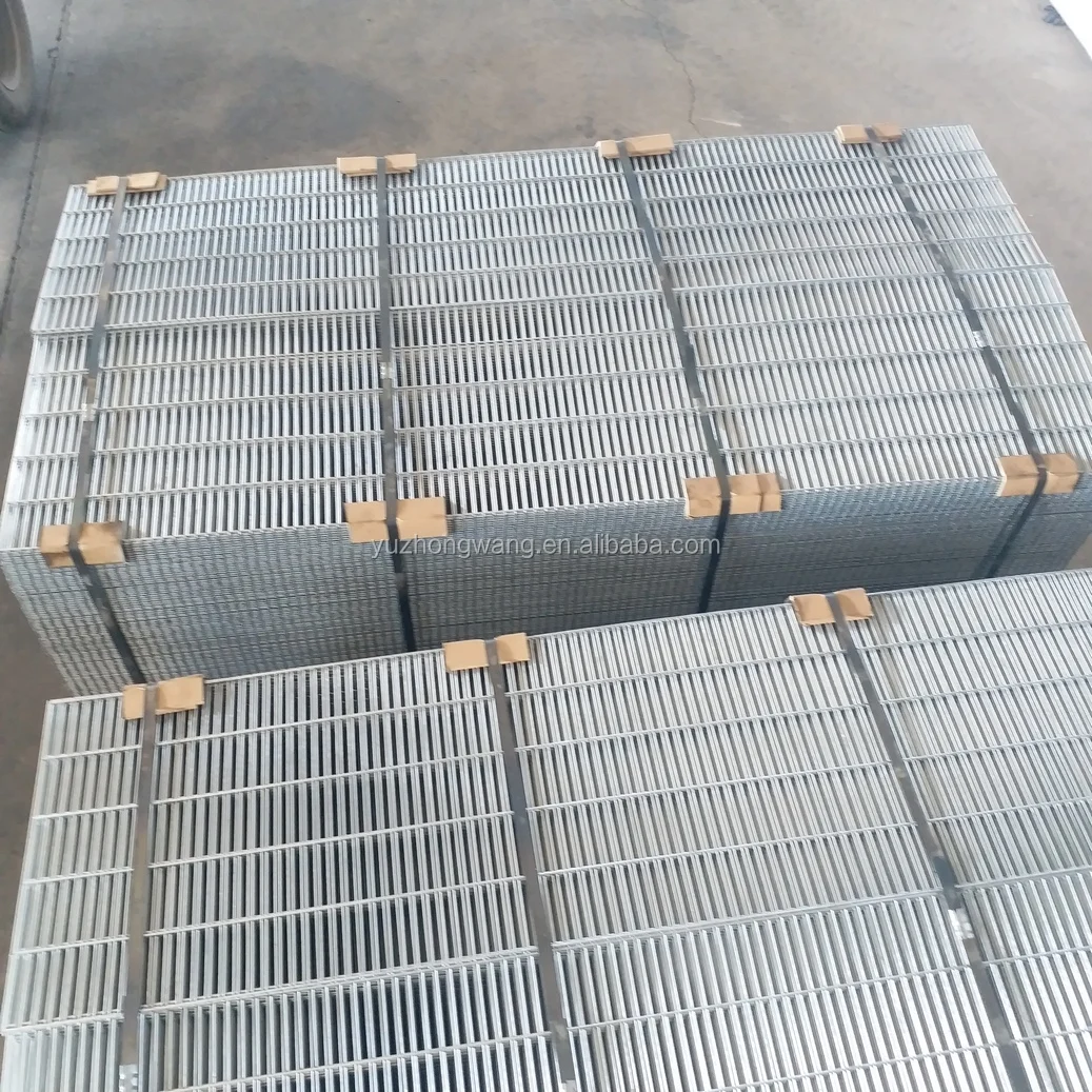 hot dipped galvanized hardware wire mesh panel telas de arames fabrica malla electro soldada para jaula rolls